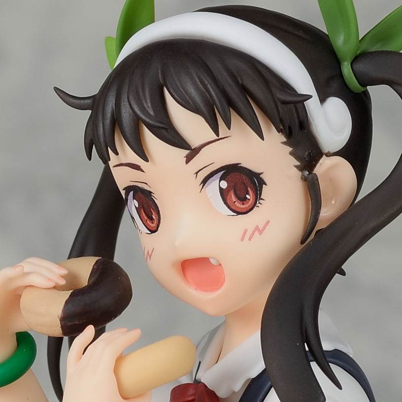 物語〉シリーズ』より「八九寺真宵」がセガの“ちょこのせ”フィギュアに