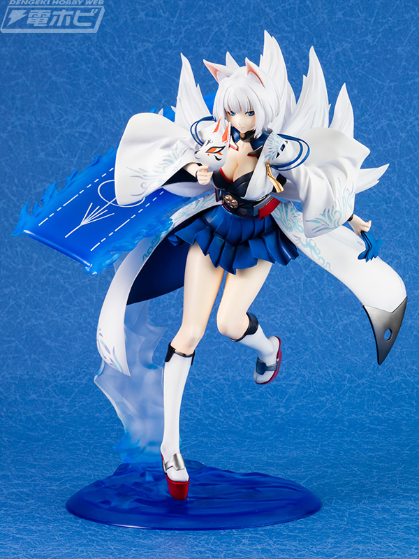 クールビューティな表情と抜群のプロポーションが最高!!『アズール