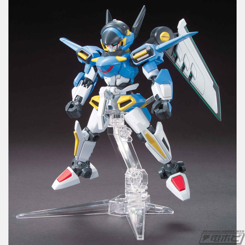 通常状態からウェポンフォームへ変形！『ダンボール戦機W』プラモデル