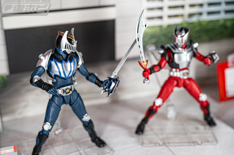 仮面ライダー フィギュアとキーホルダーは SHFiguarts 仮面ライダー