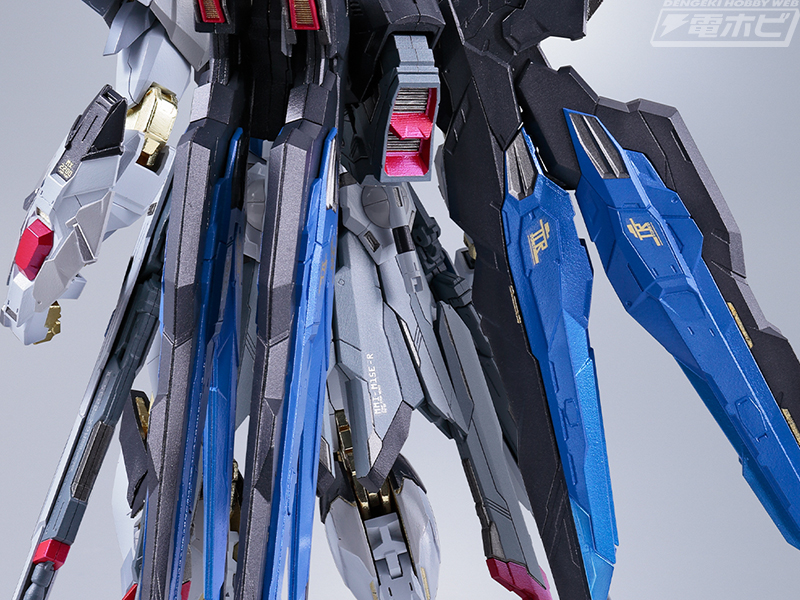 機動戦士ガンダムSEED DESTINY』細部まで作り込まれた「METAL BUILD