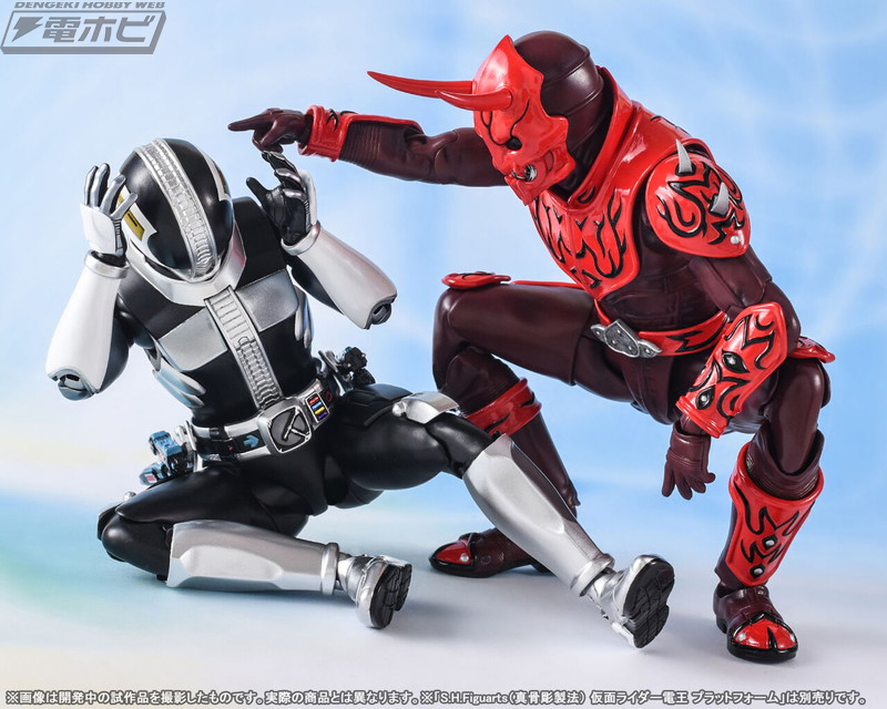 仮面ライダー電王』S.H.Figuarts（真骨彫製法）モモタロスイマジンの