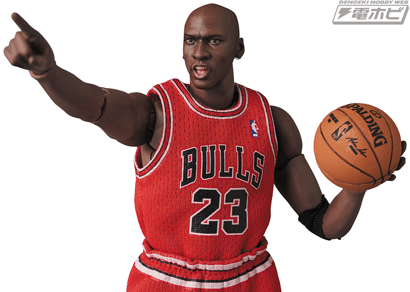 NBAのスーパースター！「マイケル・ジョーダン」がアクション