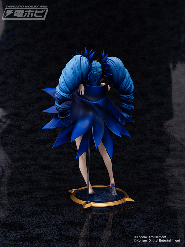 敗北し、腹部に模様を浮かべて高揚する姿を再現！『ボンバーガール