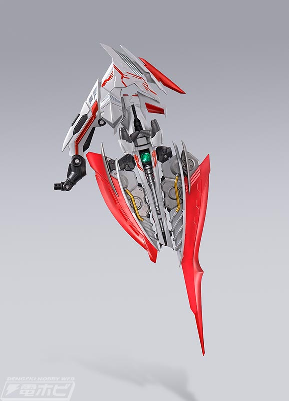 ガンダムアストレイ レッドドラゴンの進化形態「レッドドラゴニクス