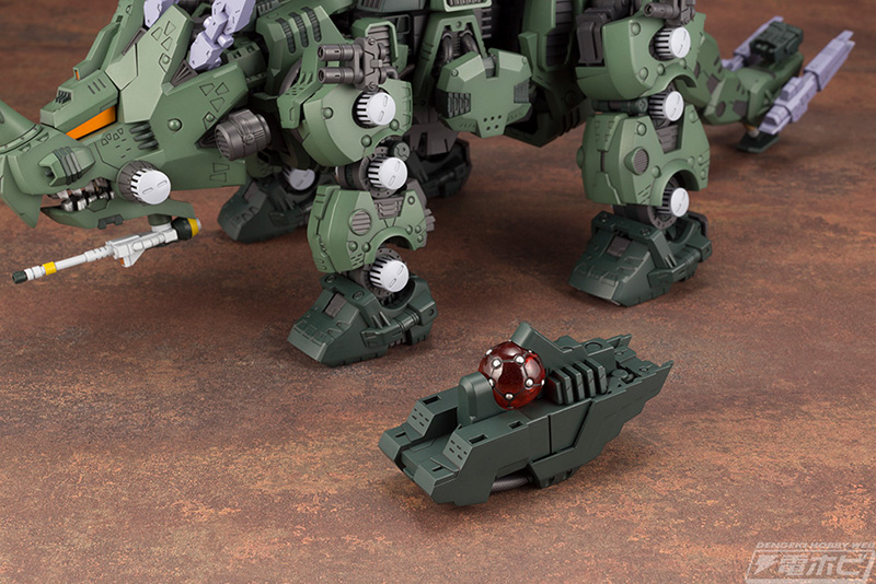 ゾイド妄想戦記』グリーンホーンABがHMMシリーズでプラモデル化