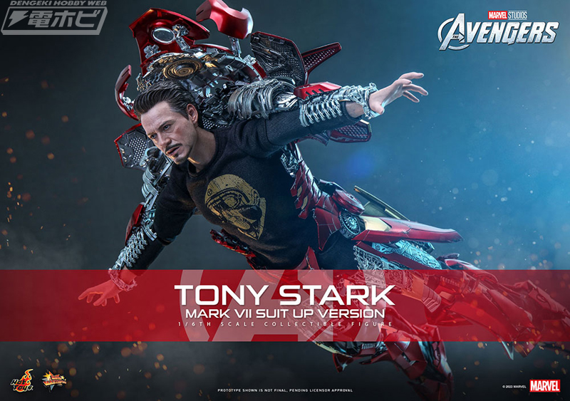 アベンジャーズ』空中でアイアンマン・マーク7を装着するトニー