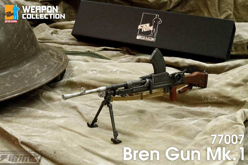 大戦期の英国軍で使用された軽機関銃ブレンガンMk.1とMk.3、そしてソ連