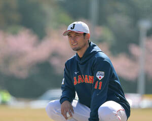 オリックス】山岡泰輔が12球団大トリ更改 1500万円減の8500