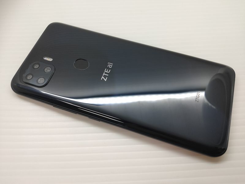 au ZTG01 ZTE a1 モックアップ - モックセンター