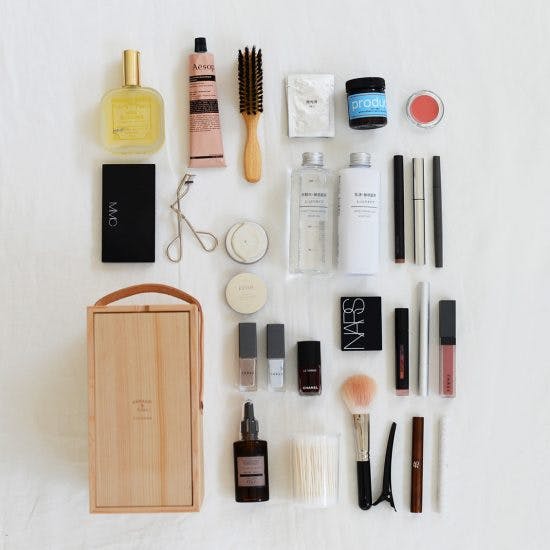 メイク道具入れのおすすめ！収納力もある鏡付きの木製ボックス - 北欧