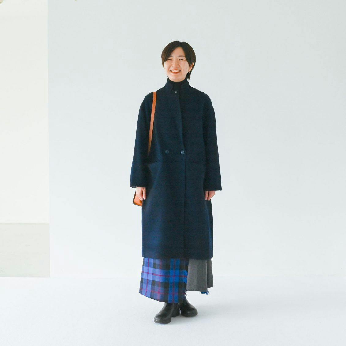 ロングセラーの理由って？】冬の定番チェスターコートと、愛用スタッフ
