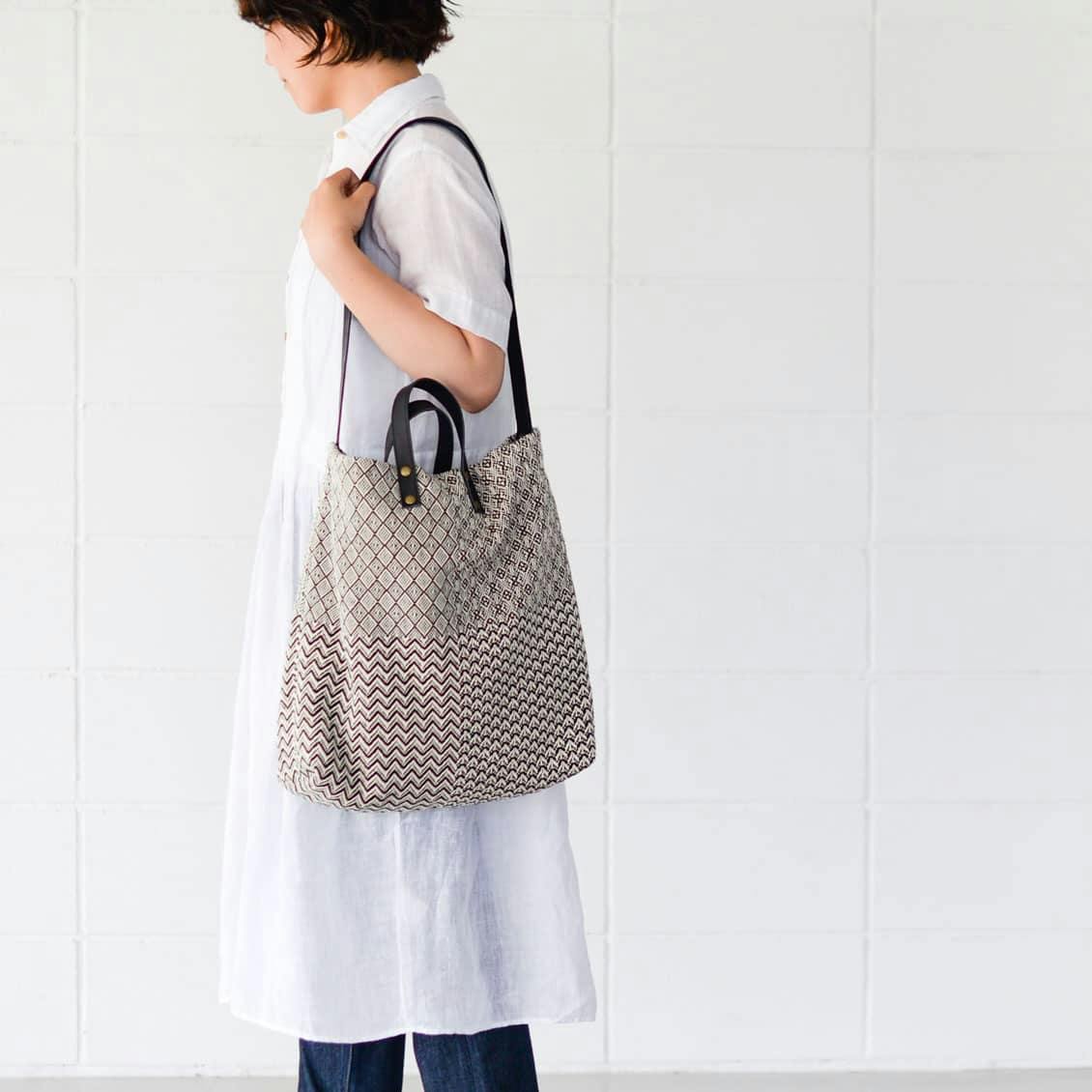 trois temps⁄トロワトン⁄手織り2WAYバッグ - 北欧、暮らしの道具店