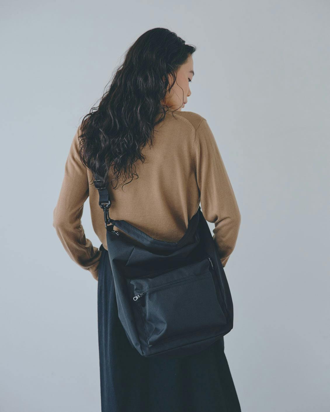 KARRI / AMIACALVA / 2WAYショルダーバッグ（M） - 北欧、暮らしの道具店