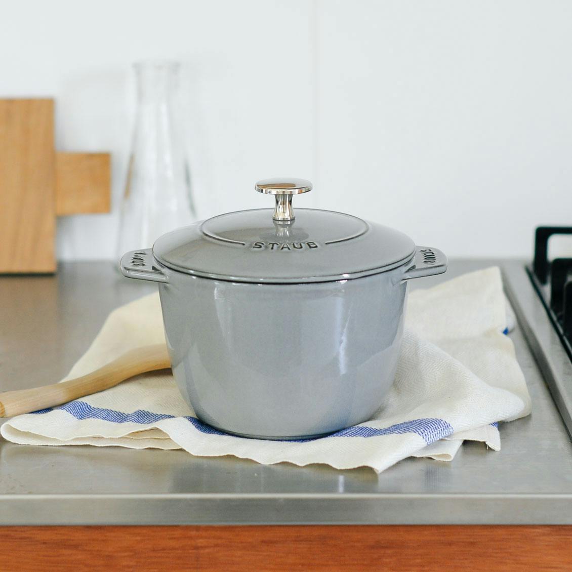 ストウブ ラ ココット de GOHAN L（20cm）グレー