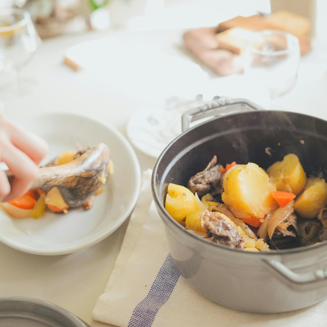 STAUB / ストウブ / ピコ・ココット / 22cm（ブラック、グレー