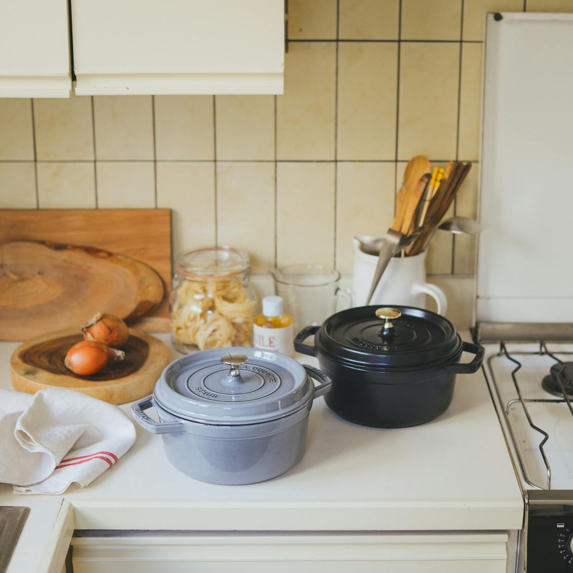 STAUB / ストウブ / ピコ・ココット / 22cm（ブラック、グレー