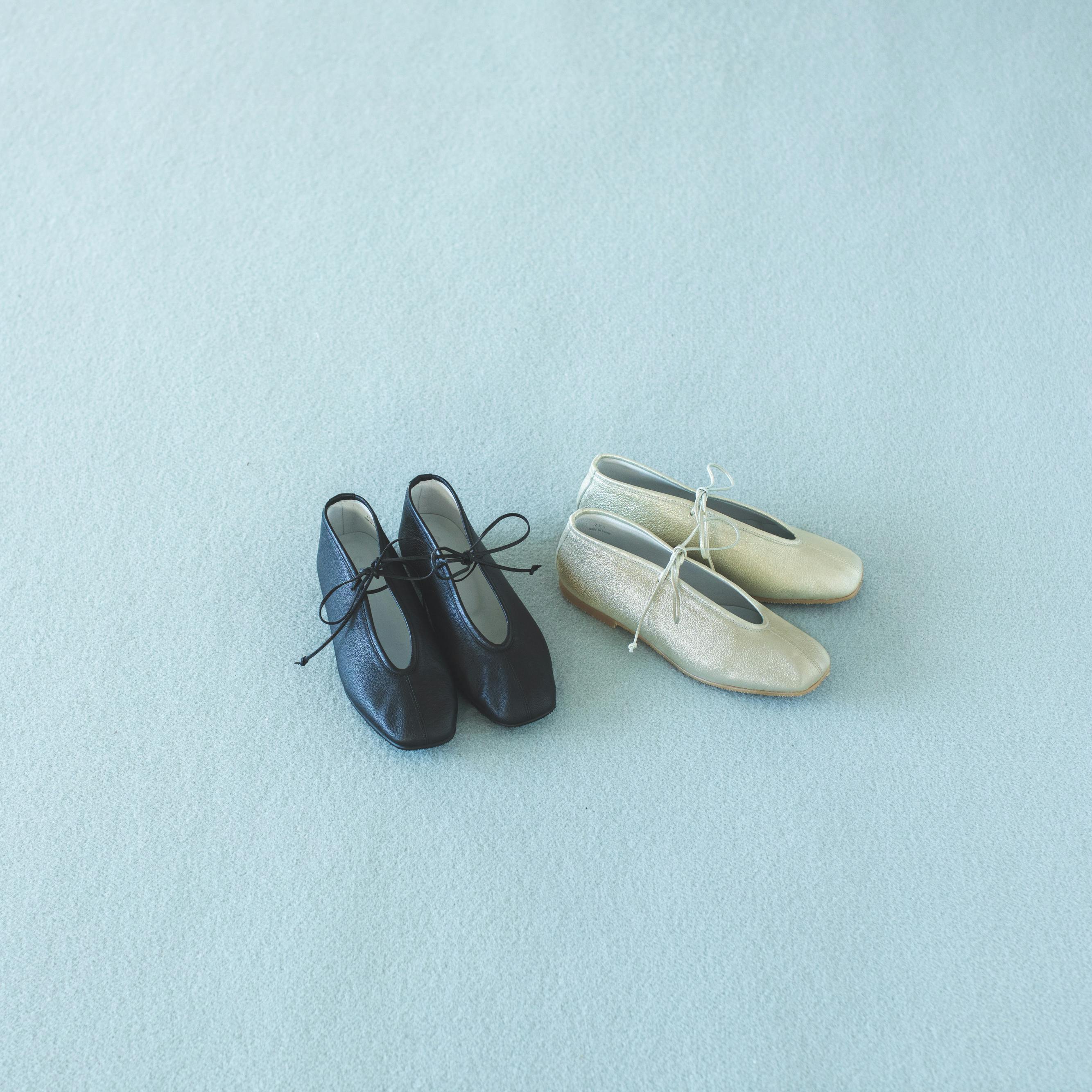 SUI / スイ / レースアップシューズ / ブラック・シルバー（全6サイズ