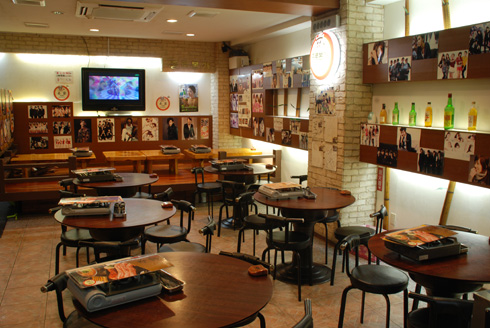 炭焼サムギョプ専門店 本家(ボンガ) - 新大久保マップ | 新大久保