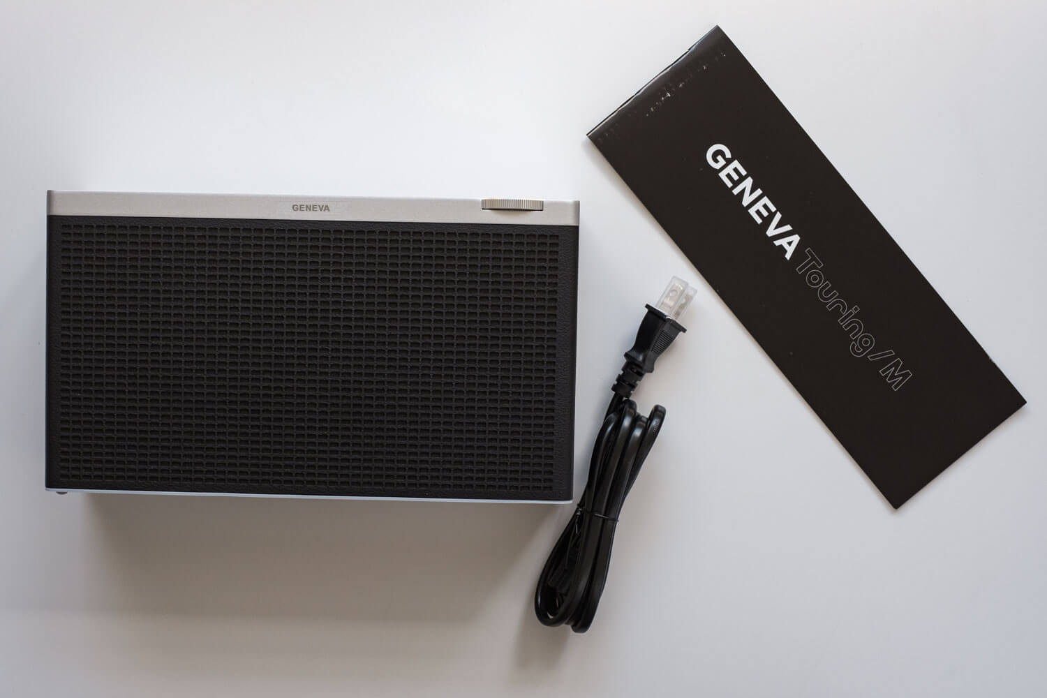 GENEVA Touring M スピーカーレビュー。 無駄なものを削ぎ落とした