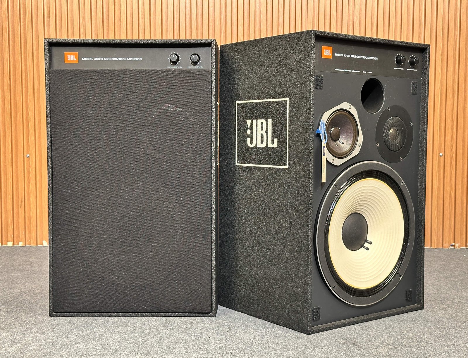 JBL 4312B MkII Control Monitor スピーカー① JBL 4312B MKII Studio