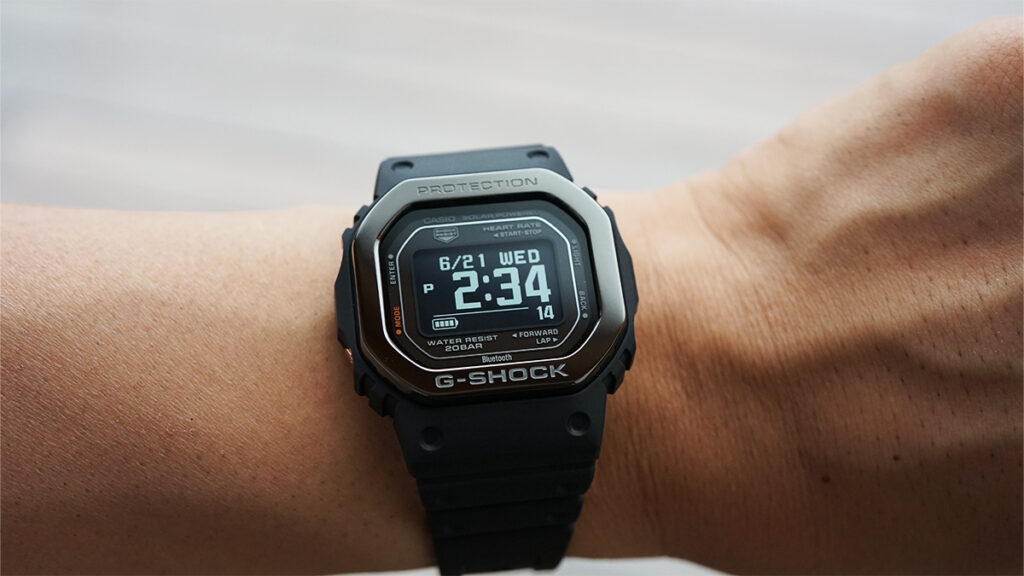 G-スクワッド DW-H5600】GショックのDNAを受け継ぐスマートウォッチの