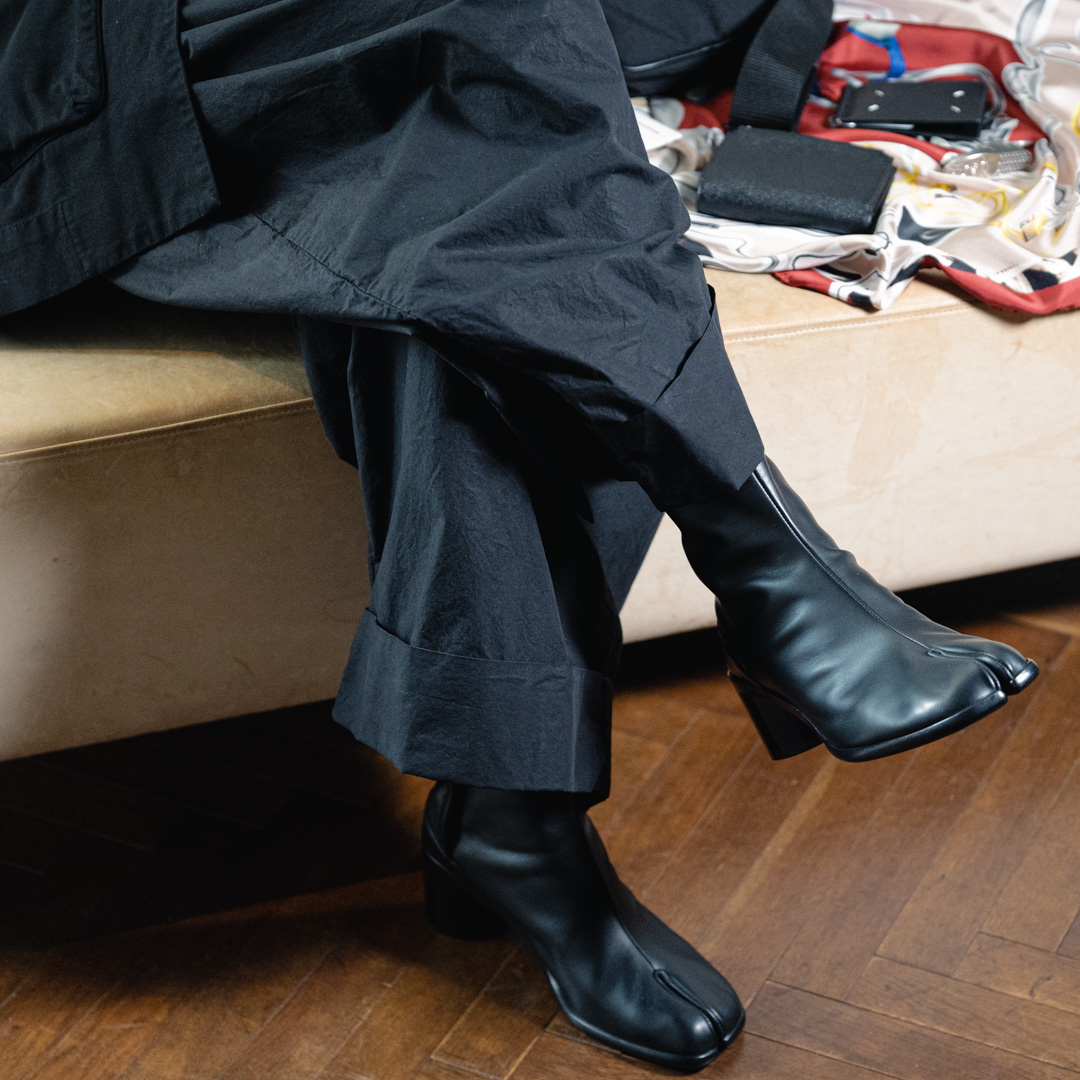 メゾンマルジェラのタビブーツ6cm ヒール 【YouTube解説付き】 | HUES