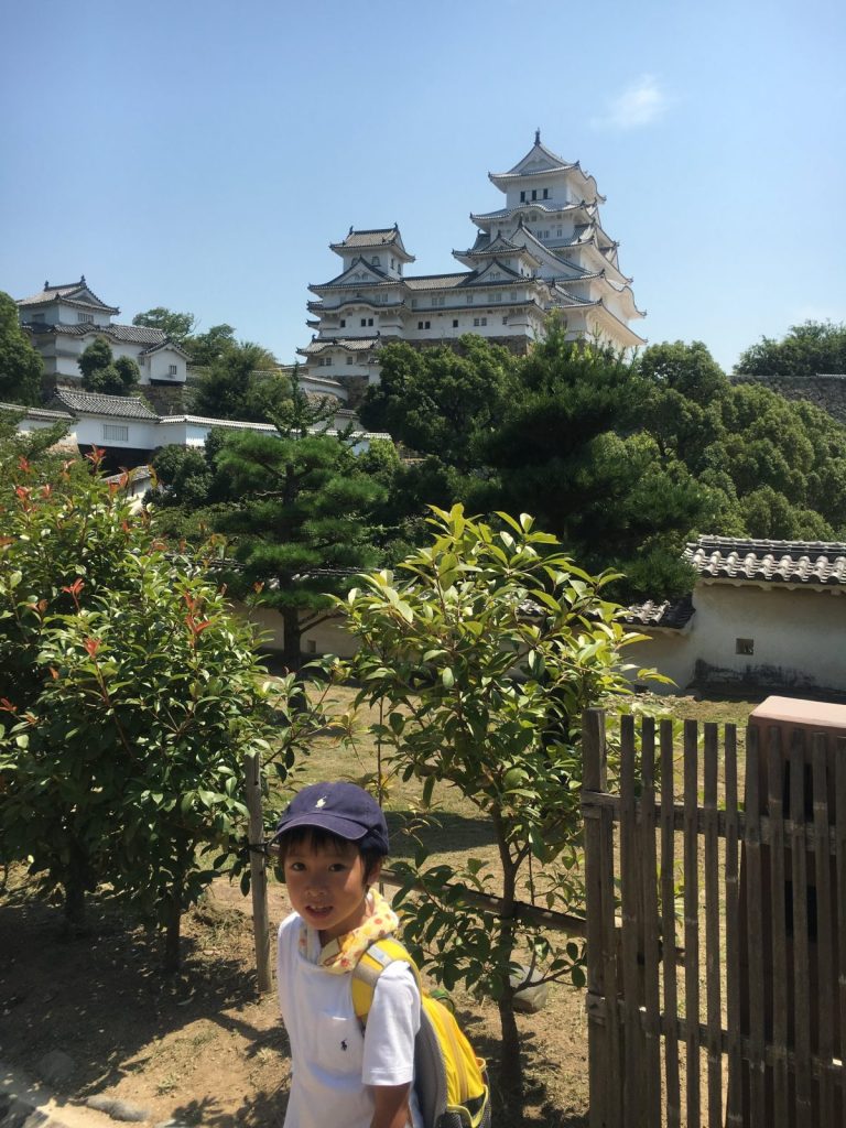 中学2年生「お城博士ちゃん」こと栗原響大さん、知識を生かして書籍も