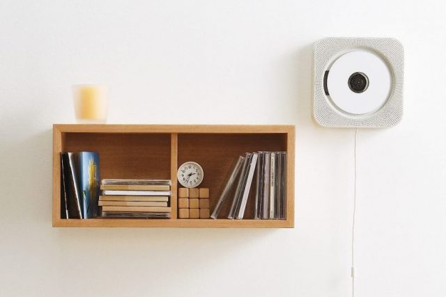 無印良品】壁掛式CDプレーヤーがスタイリッシュ！ FMも聴けて
