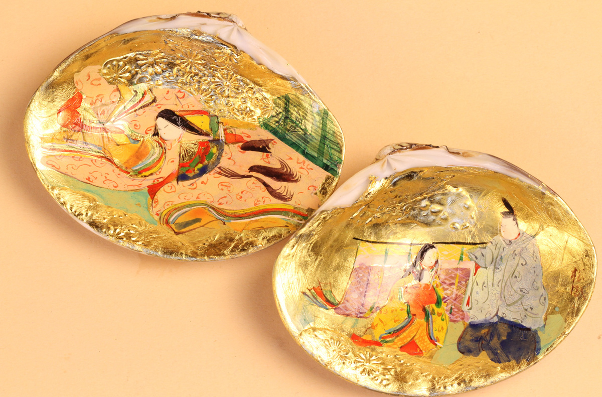 雛祭りに描かせない手描き彩色の貝合わせの見本