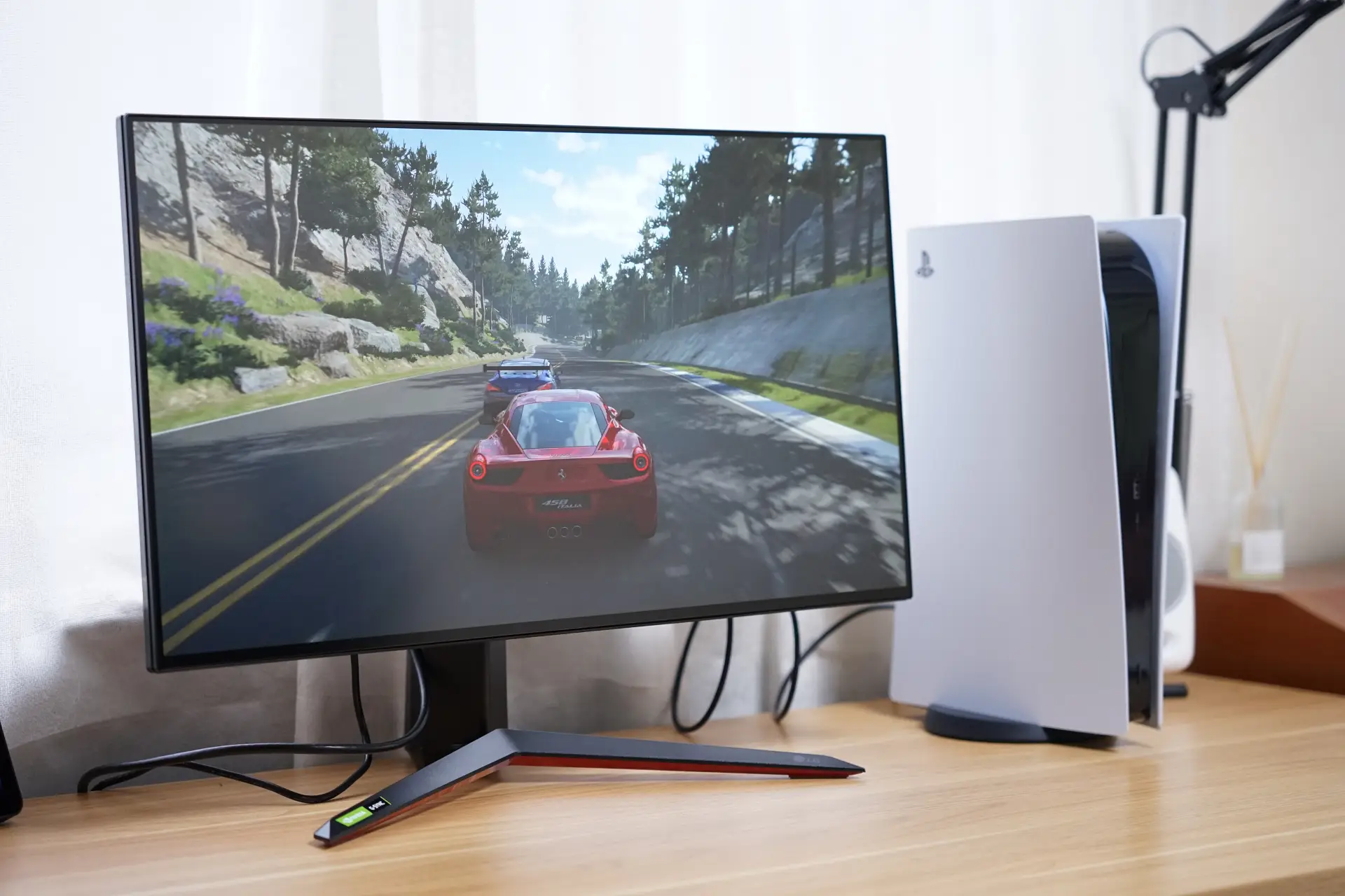 現状最高コスパのモニター「LG UltraGear 27GP950-B」使用レビュー | iO