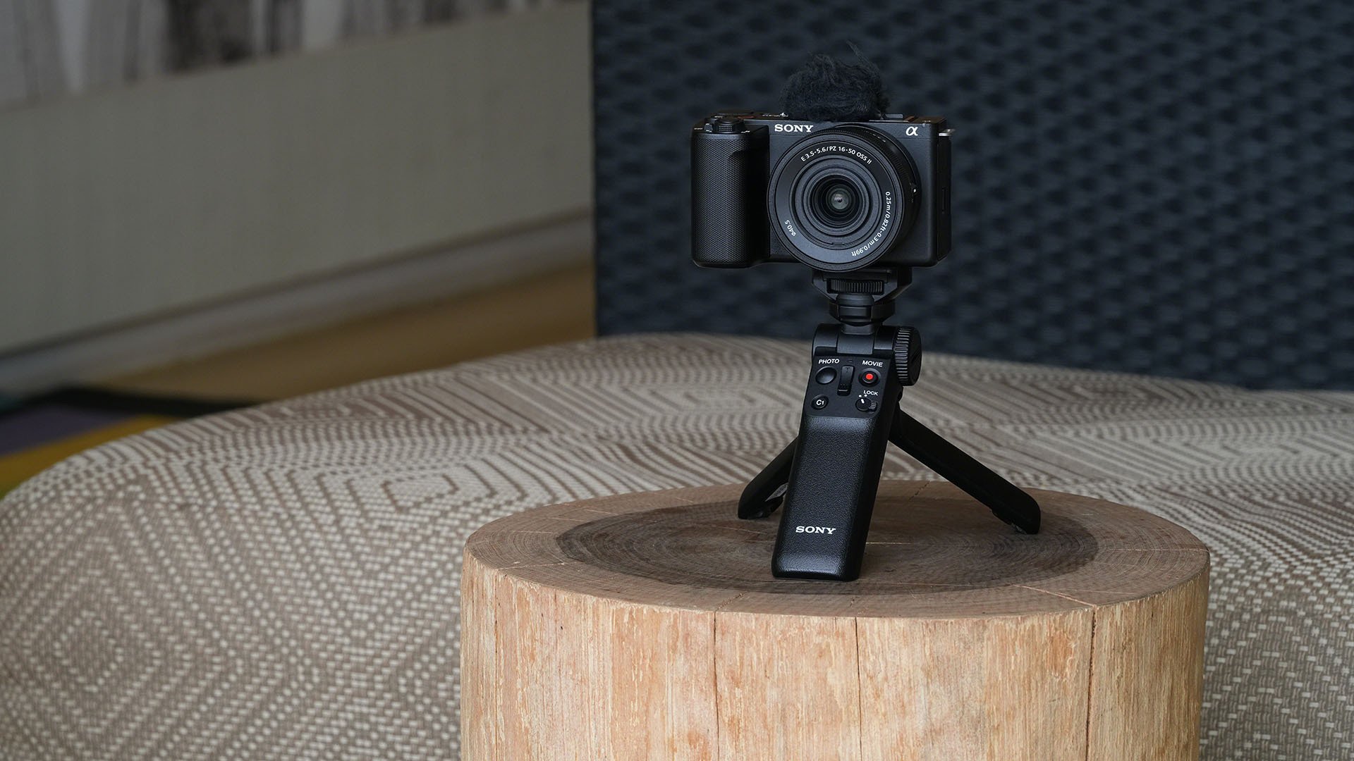 Sony ZV-E10 II Vlog Cam Adds 4K60, Longer Battery | PCMag