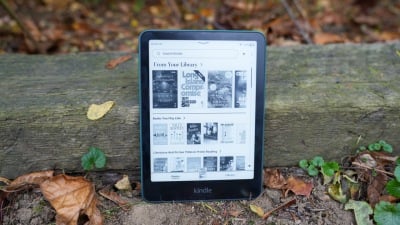 Amazon Kindle Paperwhite Signature Edition (2024) Review | PCMag