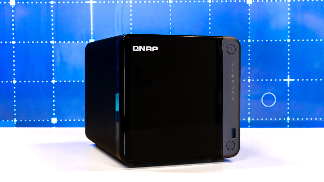 美品 QNAP TS-453Be メモリ4GB →16GBに増設済み TS-453Be | 幅広い