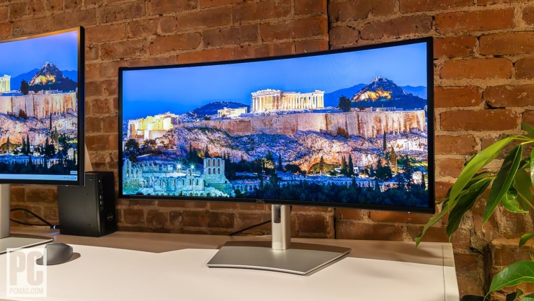 Dell UltraSharp 40 Curved Thunderbolt Hub Monitor (U4025QW) Review