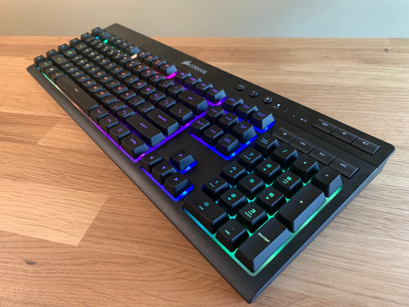 Corsair K57 RGB Wireless Gaming Keyboard Review | PCMag