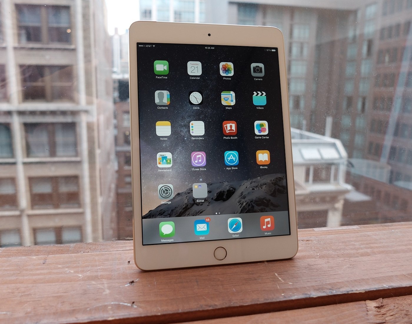 Apple iPad mini 3 Review | PCMag