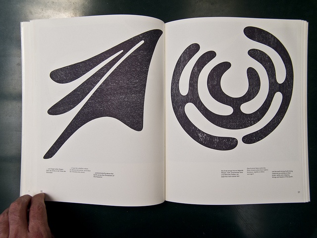 アート・デザイン・音楽 Adrian Frutiger Forms and Counterforms