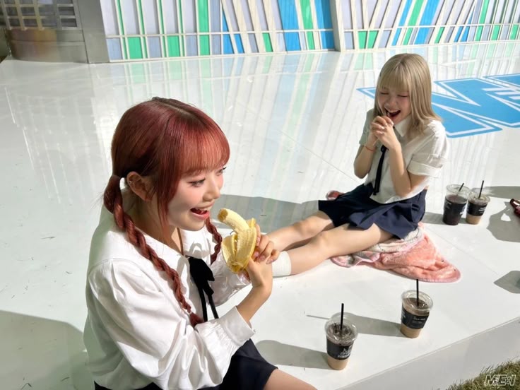 ME:I SHIMIZU KEIKO (清水恵子) 👁️ & EBIHARA TSUZUMI (海老原鼓) 🎸