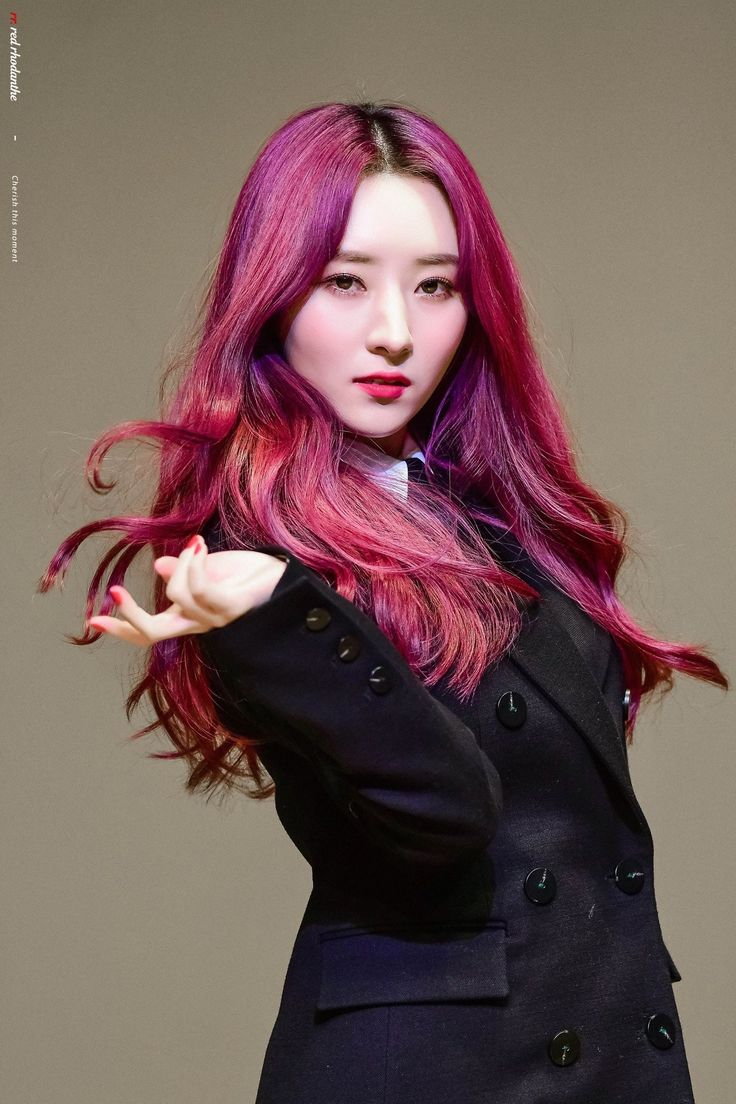 Dreamcatcher SUA スア ポラロイド風 what Dreamcatcher SUA スア