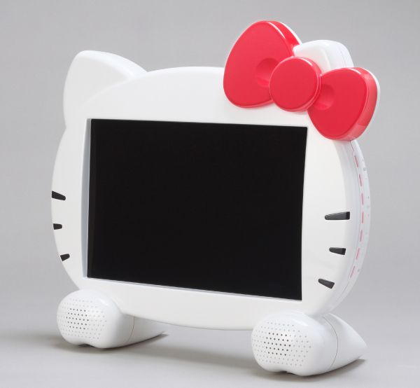 Super-cute Hello Kitty LCD TV with super-cute remote control