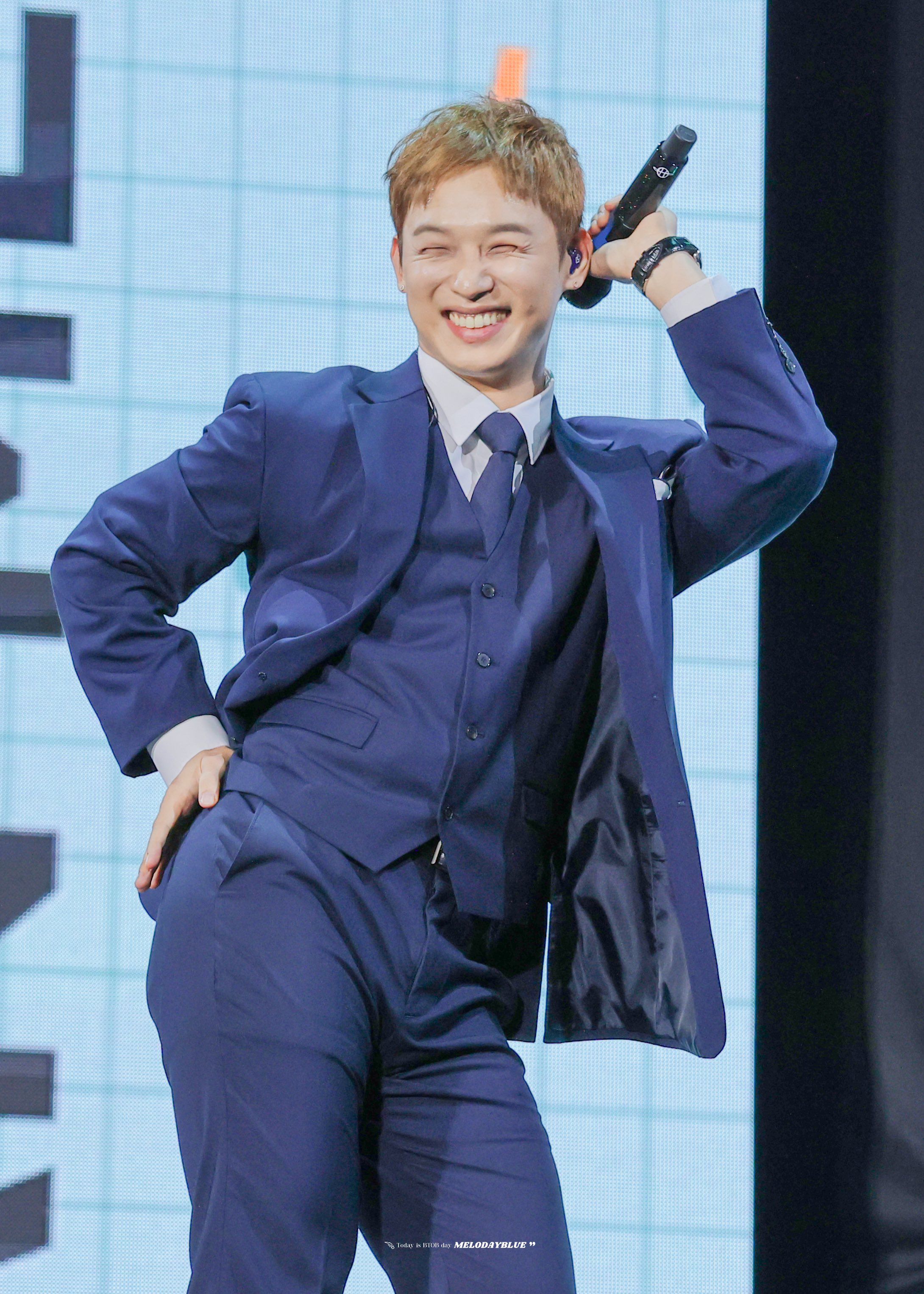 6a86b35af45af52115eb058ba70c04