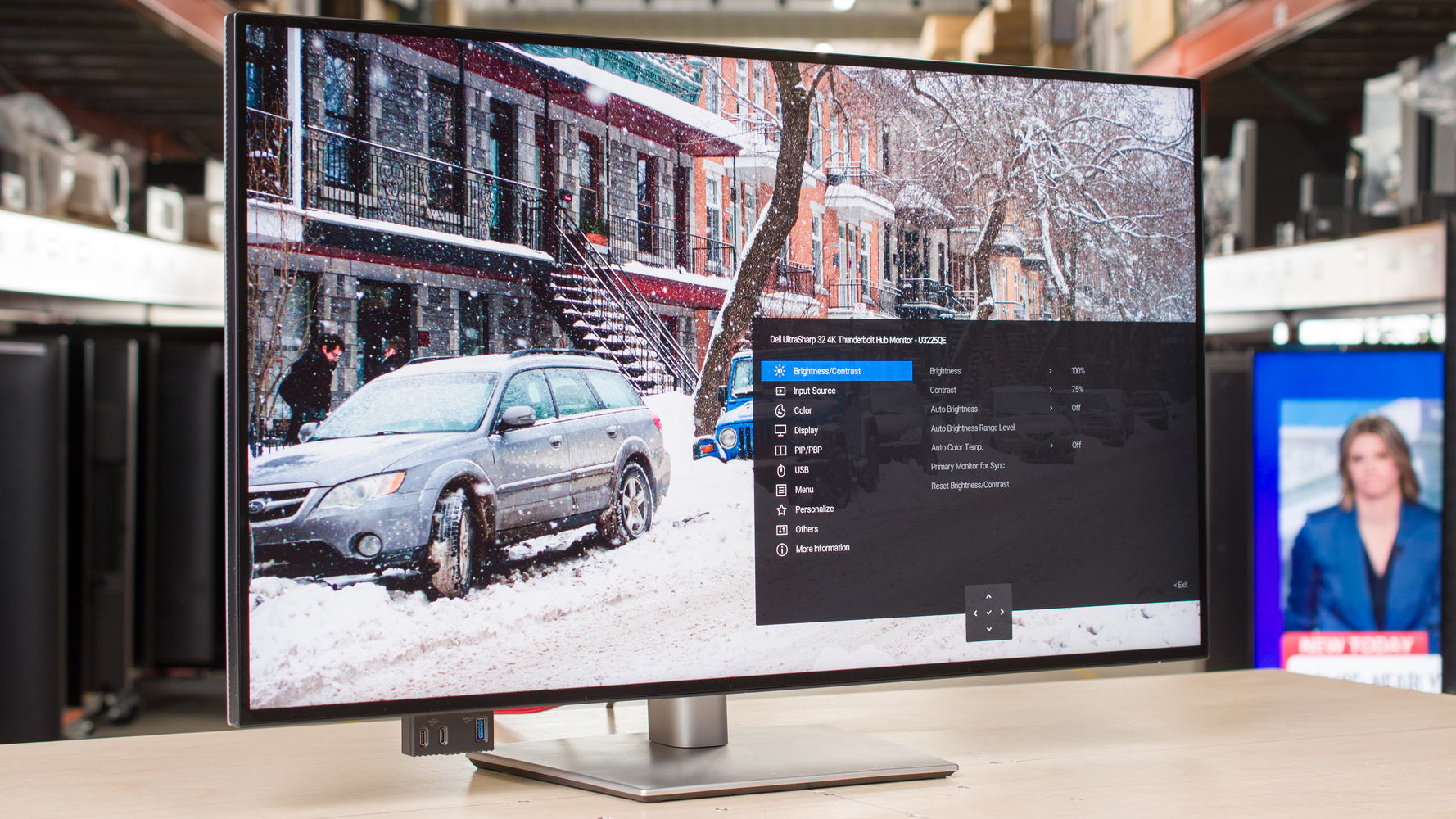 Dell U3225QE Review - RTINGS.com