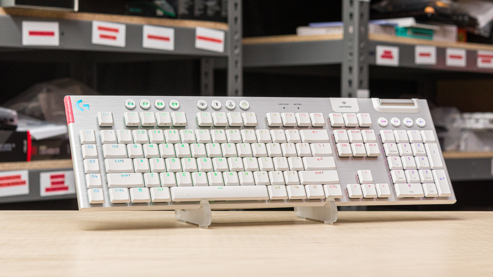 Logitech G915 X LIGHTSPEED Review - RTINGS.com