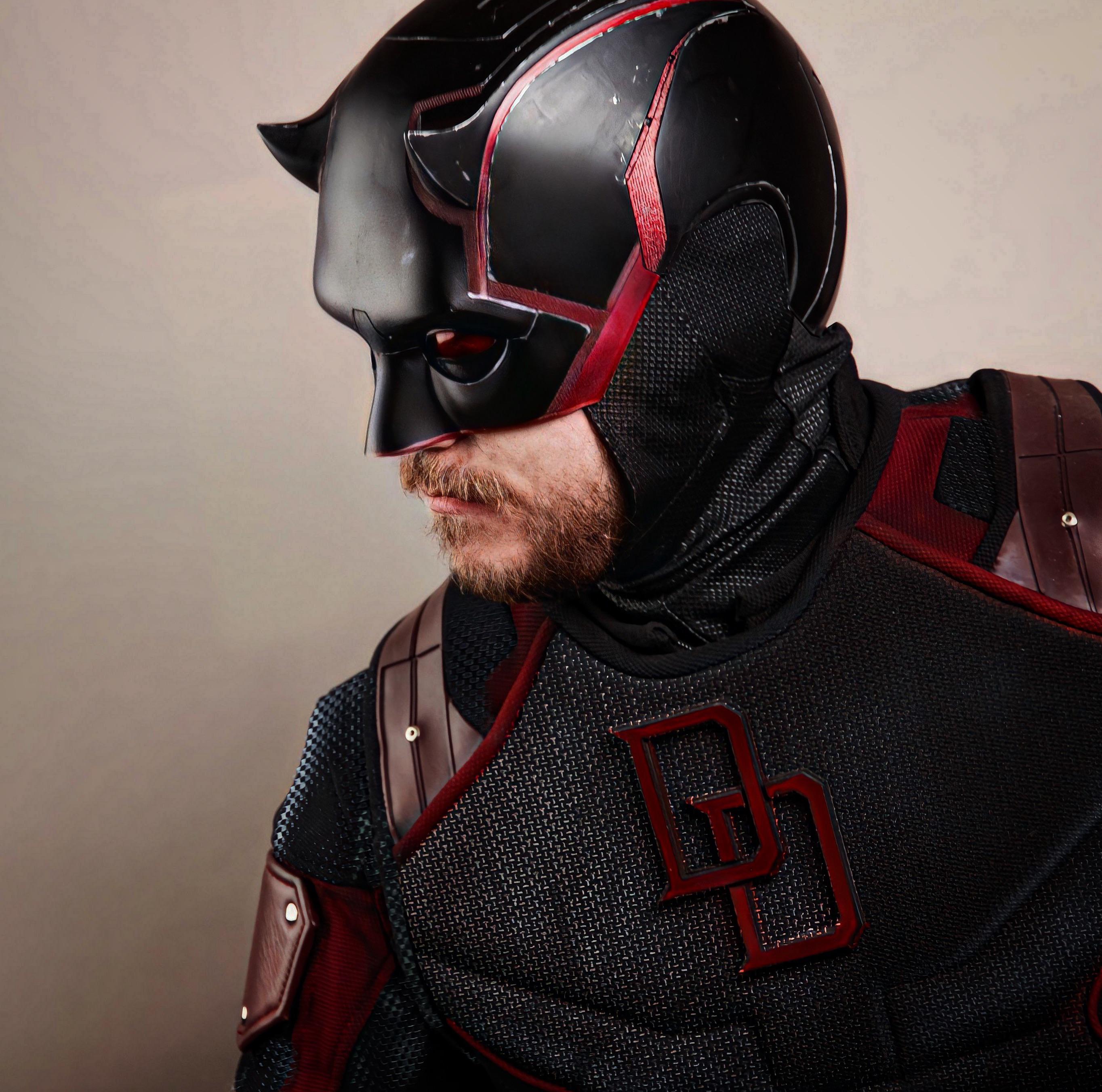 デアデビル：ボーン・アゲイン - バック・イン・ブラック！ ヘルメット