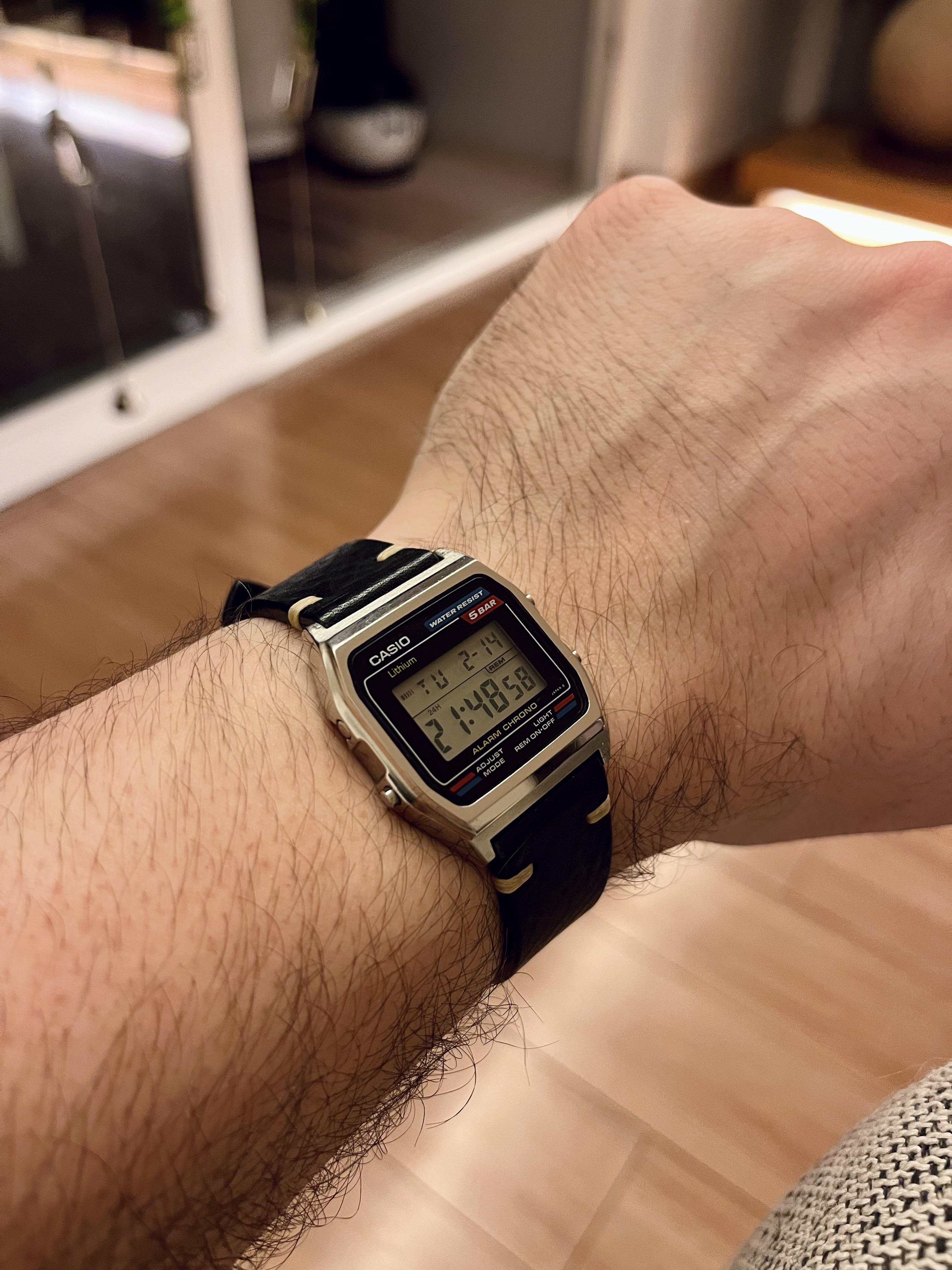 My favorite basic Casio! [W-38] : r/casiovintage