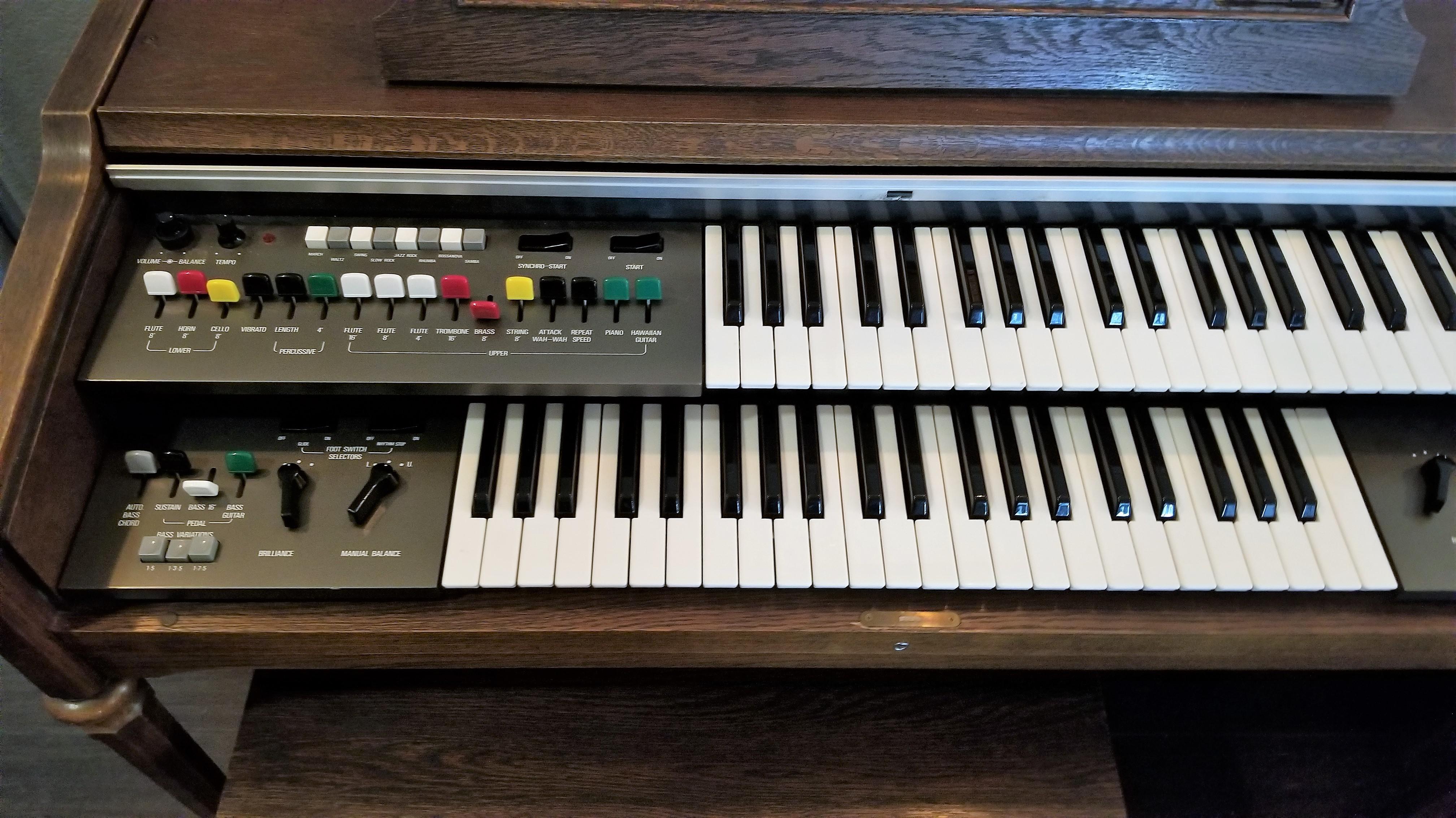 I inherited my Grandmothers old Organ. Yamaha BK-7S. Everything