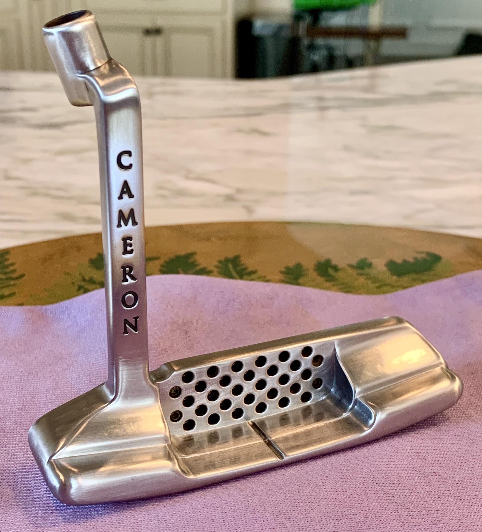 Newport 2. TeI3. Long Neck. : r/scottycameron