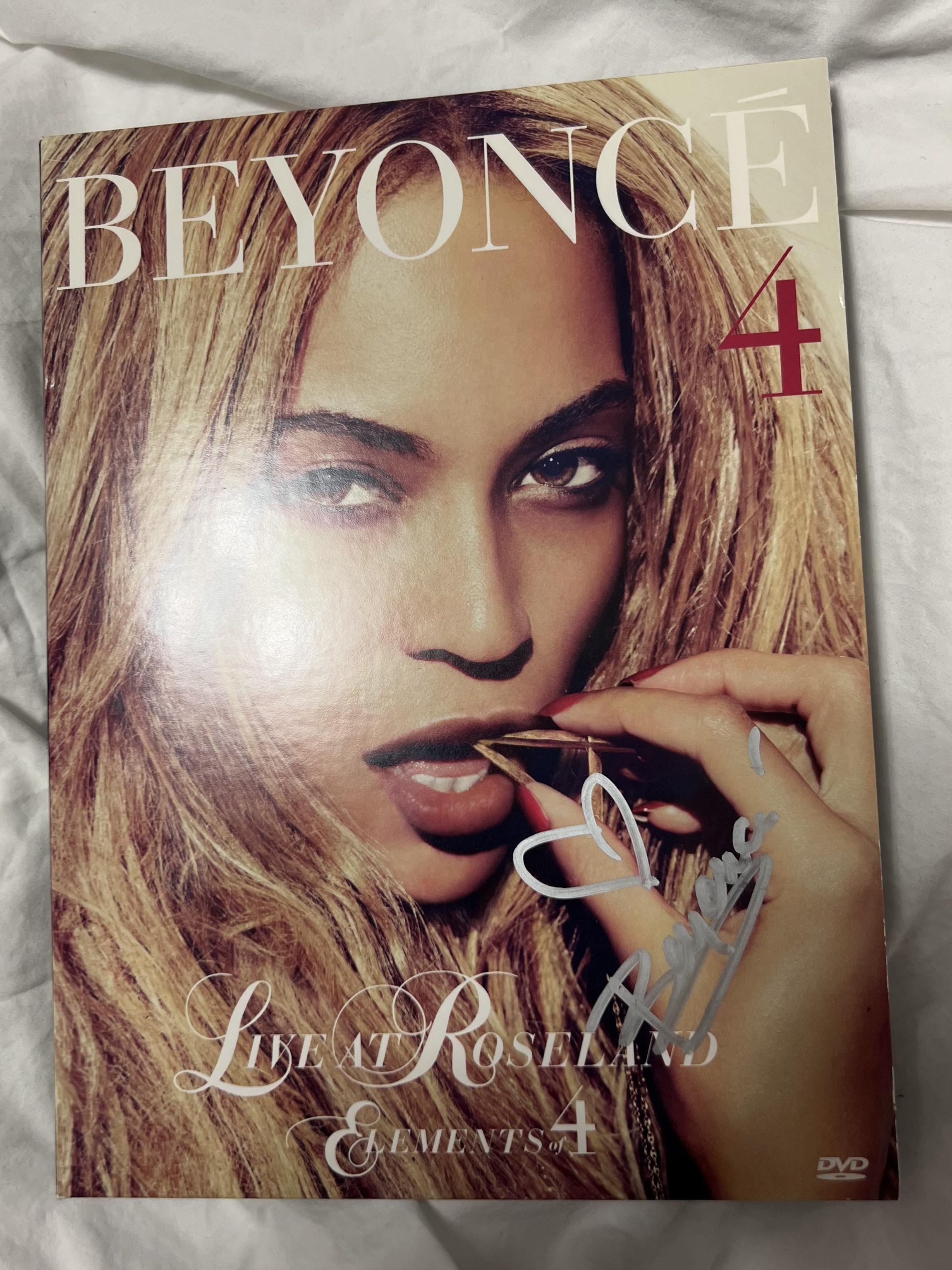 これってビヨンセとジェイ・Zのサイン、本物だと思う？ : r/beyonce