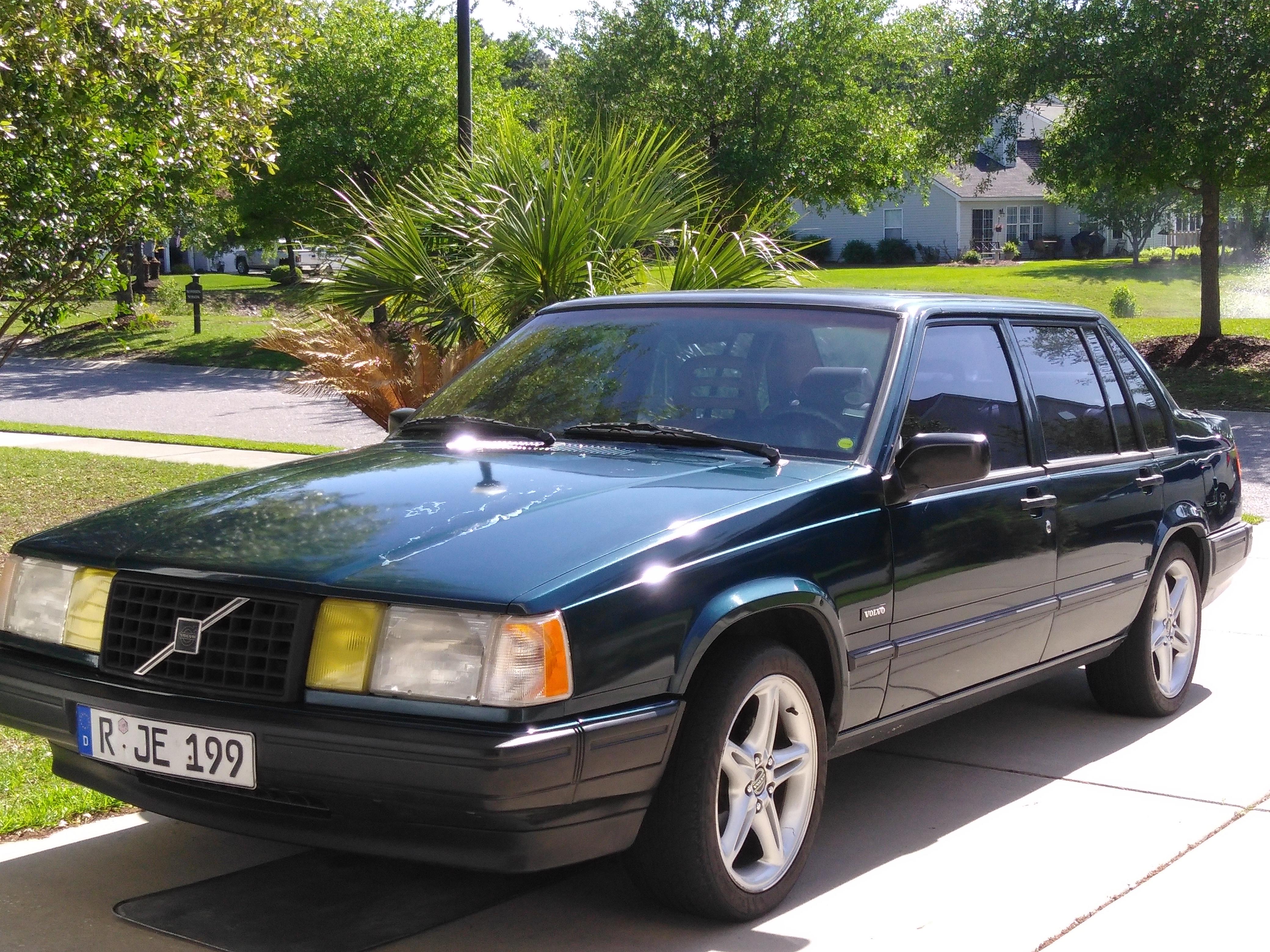 やあ、このサブレには初心者だよ。これが俺の91年式の940ターボだ